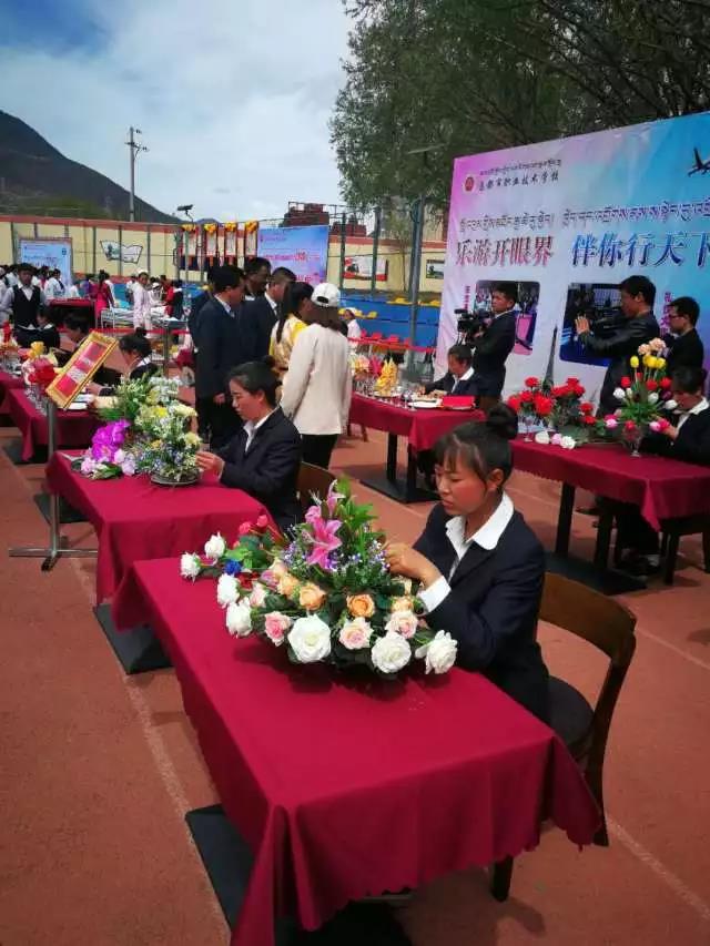C:\Users\Administrator\Desktop\网站管理\新闻中心\指尖绽放\4.jpg